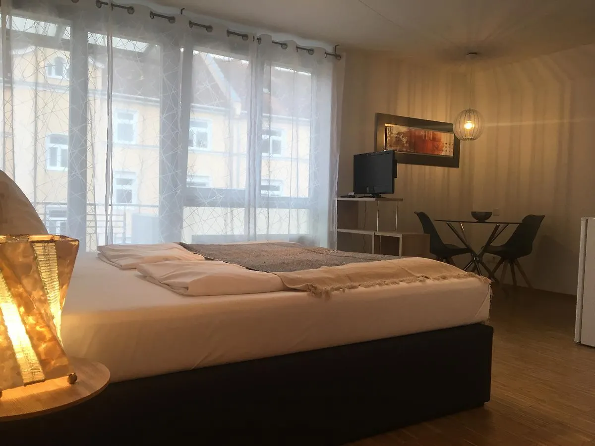 P78 Munchen-Laim Hotel 0*, München